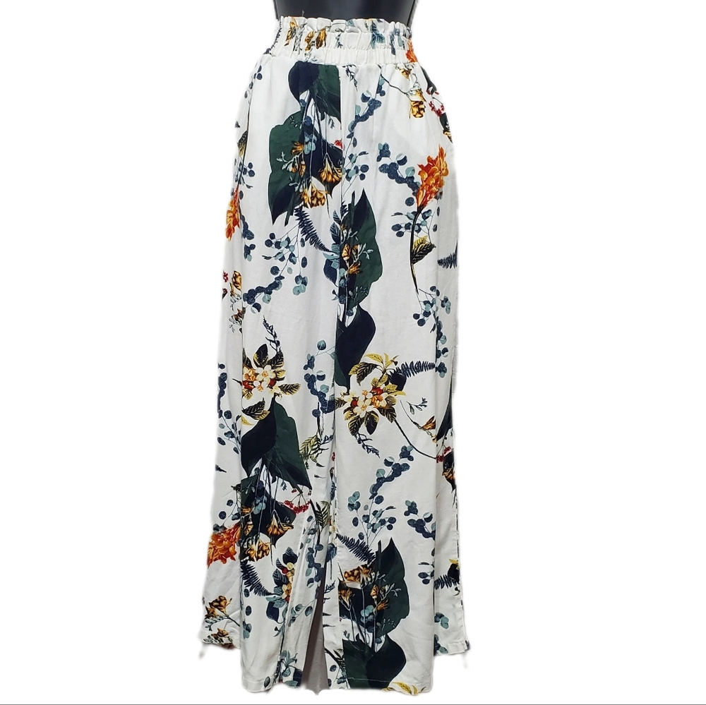 2/$30 New Look Women's White Floral Palazzo Wide Leg Pants Size Medium
